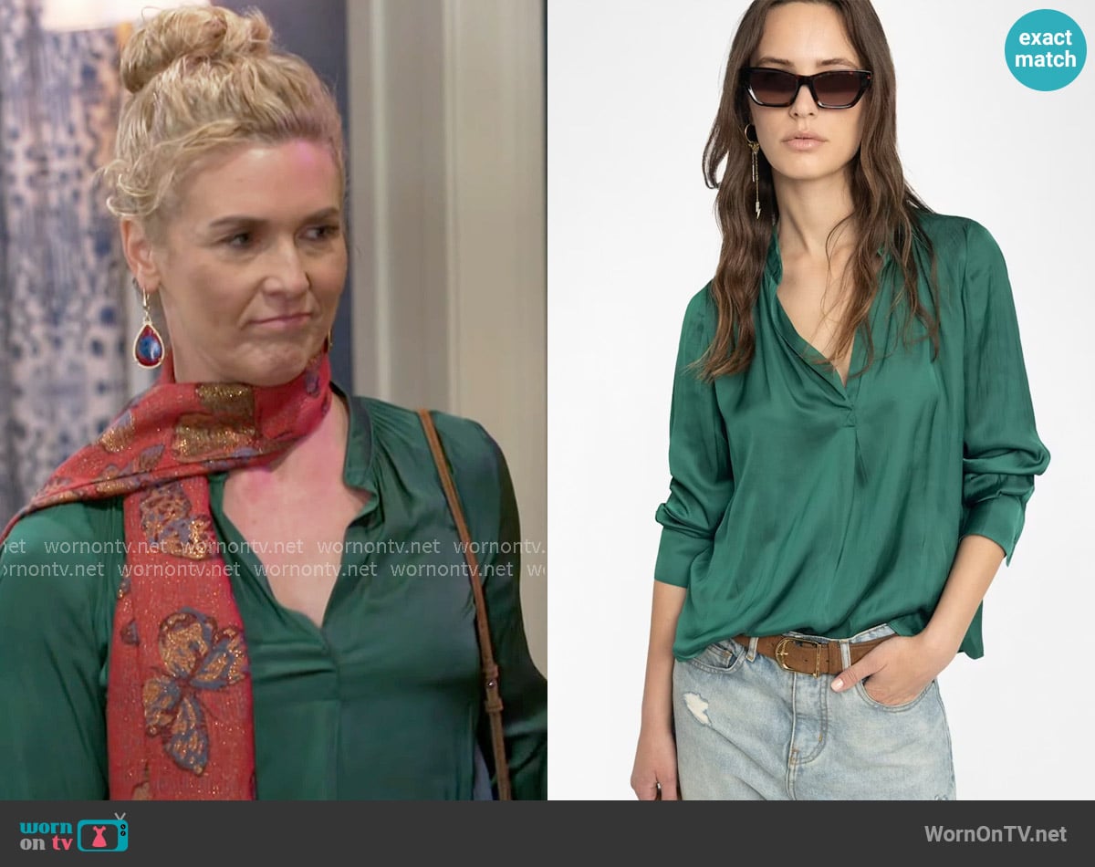 Jan’s green blouse on Beyond the Gates Jan’s green blouse on Beyond the Gates