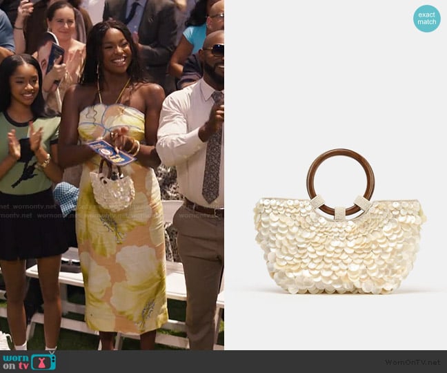 Zara Faux Mother of Pearl Applique Bag worn by Hilary Banks (Coco Jones) on Bel-Air