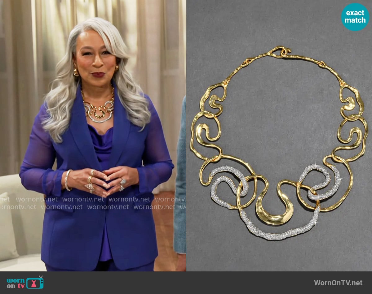 Anita’s necklace on Beyond the Gates