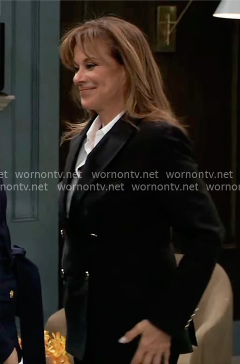 Alexis's black double-breasted blazer on General Hospital