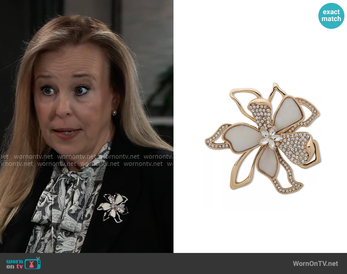 Laura’s brooch on General Hospital