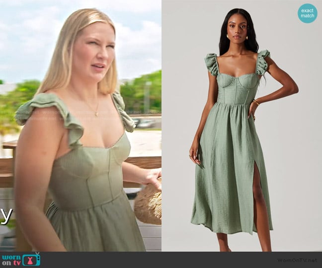 ASTR the Label Wedelia Bustier Midi Dress worn by Molly O’Connell on Southern Charm