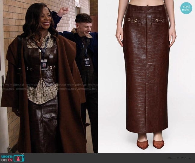 Avec Les Filles Faux Leather Buckle-Detail Maxi Skirt worn by Ava Coleman (Janelle James) on Abbott Elementary