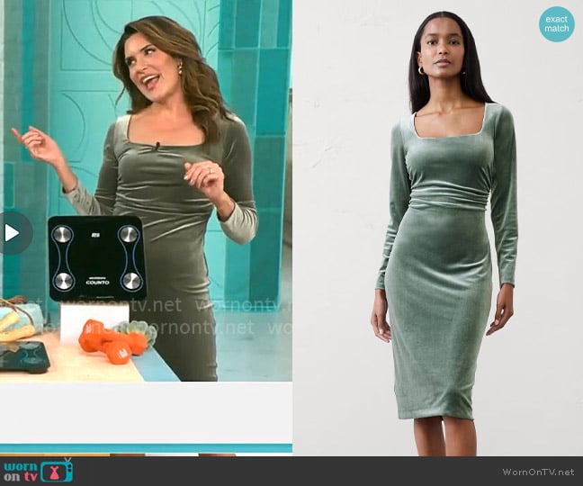 Banana Republic Velvet Shirred-Waist Knee-Length Dress in Douglas Fir worn by Adriane Kiss on CBS Mornings