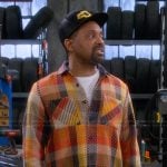 Bennie’s plaid shacket on The Upshaws