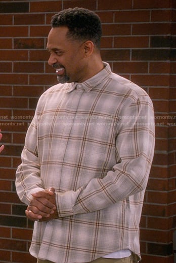 Bennie’s beige plaid button down shirt on The Upshaws