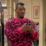 Bernard’s pink abstract print sweater on The Upshaws