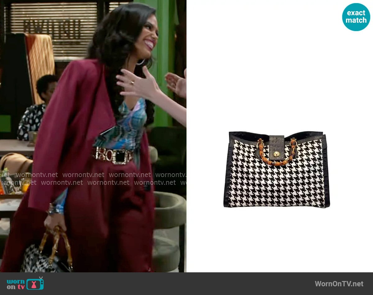 Charlies Leather Leontina Fur XL Tote in Houndstooth worn by Dani Dupree (Karla Mosley) on Beyond the Gates