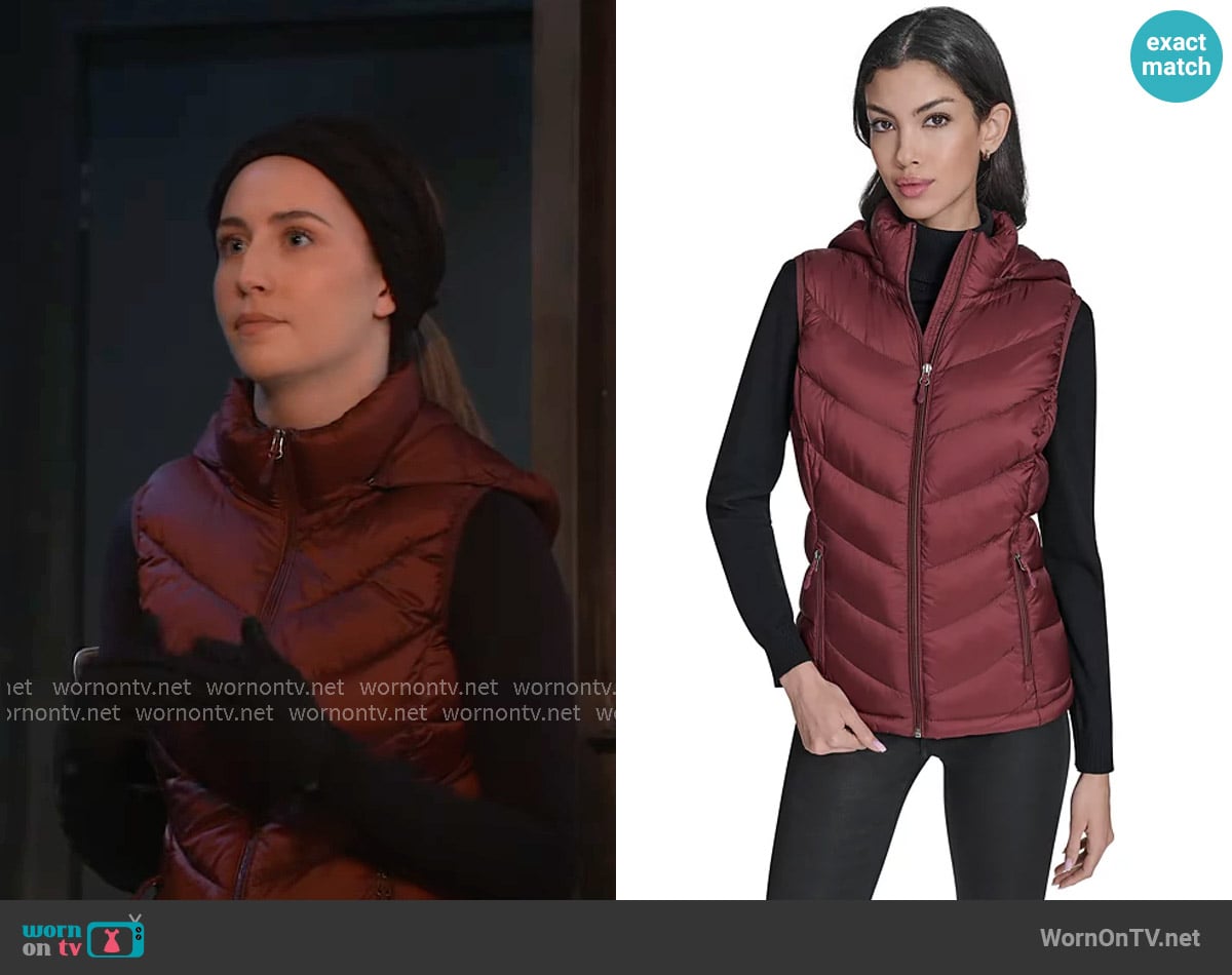 Josslyn’s red puffer vest on General Hospital Josslyn’s red puffer vest on General Hospital
