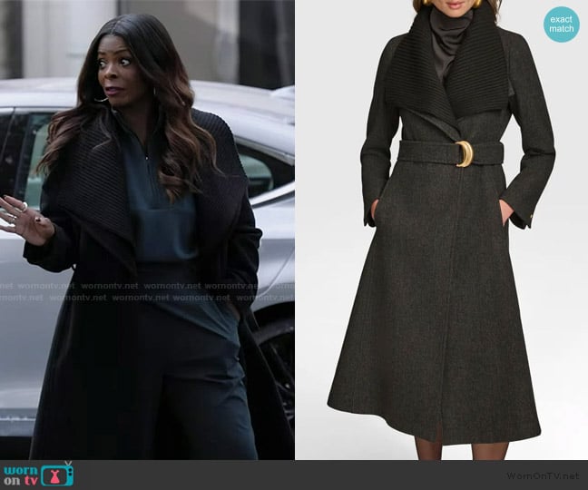 Ava’s black layered coat on Abbott Elementary