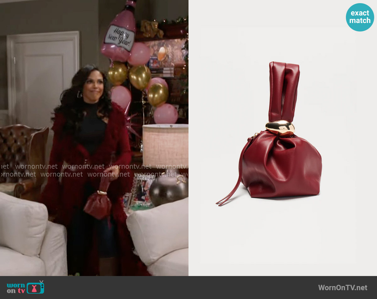 Fashion Nova A La Mode Clutch worn by Dani Dupree (Karla Mosley) on Beyond the Gates