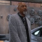 Frank's gray cardigan on The Upshaws