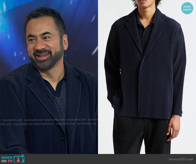 Kal Penn’s navy ribbed blazer on Today