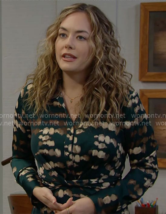 Hope’s green printed shirtdress on The Bold and the Beautiful