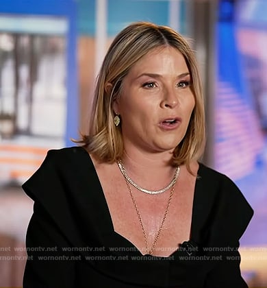 Jenna's black scoop neck collared top on Today