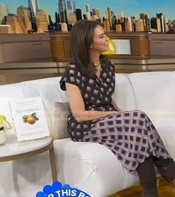 Jennifer Wallance’s brown and pink check print dress on Good Morning America