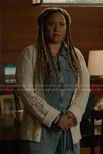 Karen’s white lace inset cardigan on 9-1-1