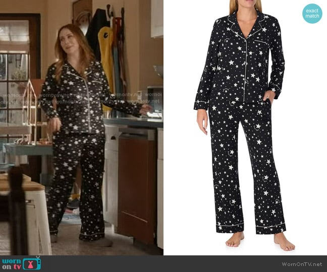 Maddie’s black star print pajamas on 9-1-1