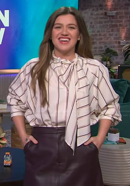 Kelly’s stripe tie neck blouse on The Kelly Clarkson Show