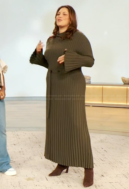 Kristina Zias's green ribbed maxi dress on The Drew Barrymore Show