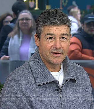 Kyle Chandler’s grey quarter-zip sweater on Today