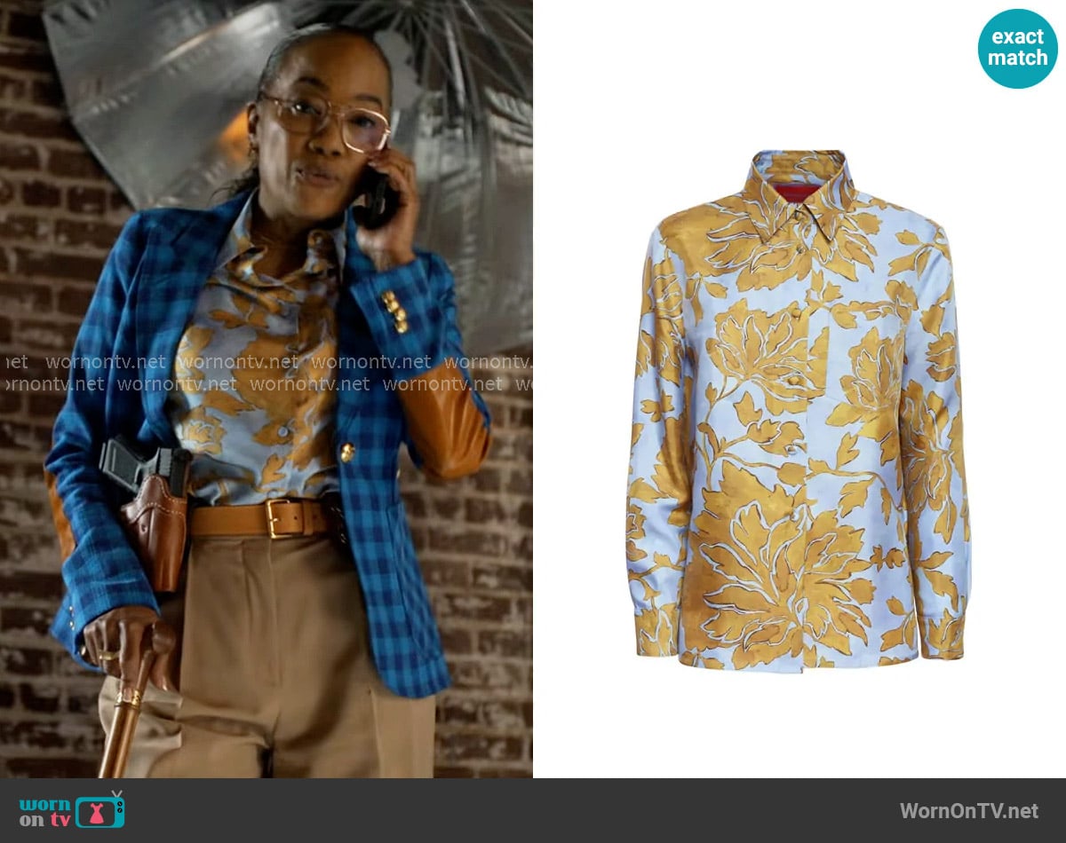 La DoubleJ Boy Shirt in Tangle Light Blue in Silk Twill worn by Amanda Wagner (Sonja Sohn) on Will Trent