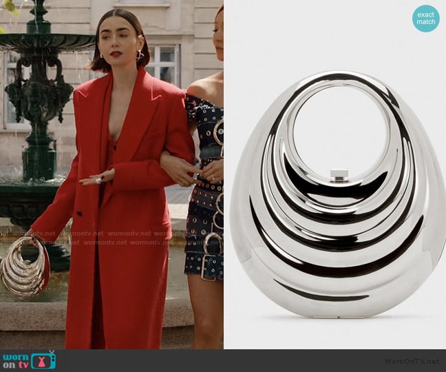 L'Alingi Silver Plated Metal Meleni Bag worn by Emily Cooper (Lily Collins) on Emily in Paris