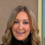 Lara’s gold ring knot earrings on Good Morning America