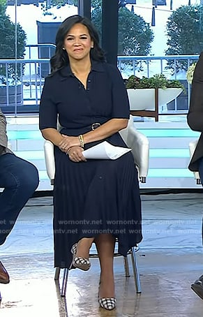 Laura's plaid heel pumps on Today