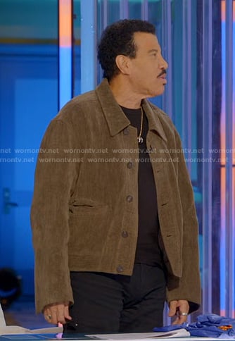 Lionel’s brown textured jacket on American Idol