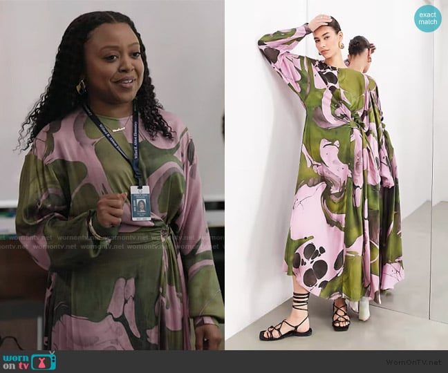  Long sleeve maxi dress with d ring in khaki abstract print worn by Janine Teagues (Quinta Brunson) on Abbott Elementary