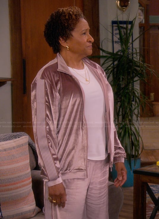 Lucretia's pink velour tracksuit on The Upshaws