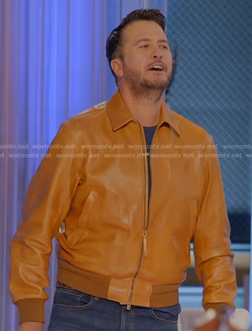 Luke’s camel leather jacket on American Idol