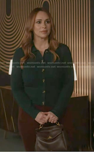 Maddie’s green collared cardigan on 9-1-1