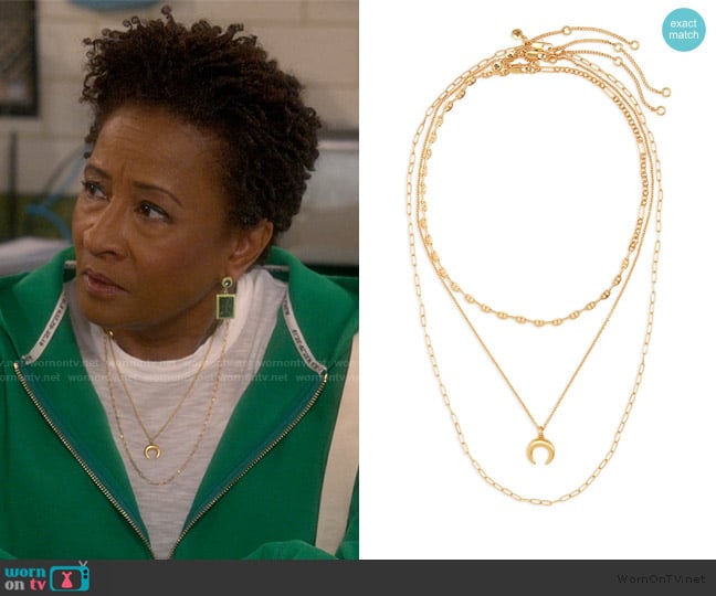 Madewell Mixed Chain Chunky Crescent Moon Necklace Set worn by Lucretia Turner (Wanda Sykes) on The Upshaws