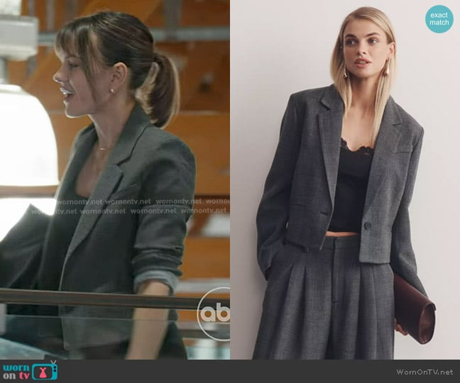 Maeve Crop Boxy Blazer in Grey Houndstooth worn by Alex Doyle (Aimee Teegarden) on 9-1-1