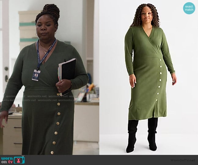 Maia Plus Long Sleeve Midi Sweater Dress worn by Dia (Pam Trotter) on Abbott Elementary