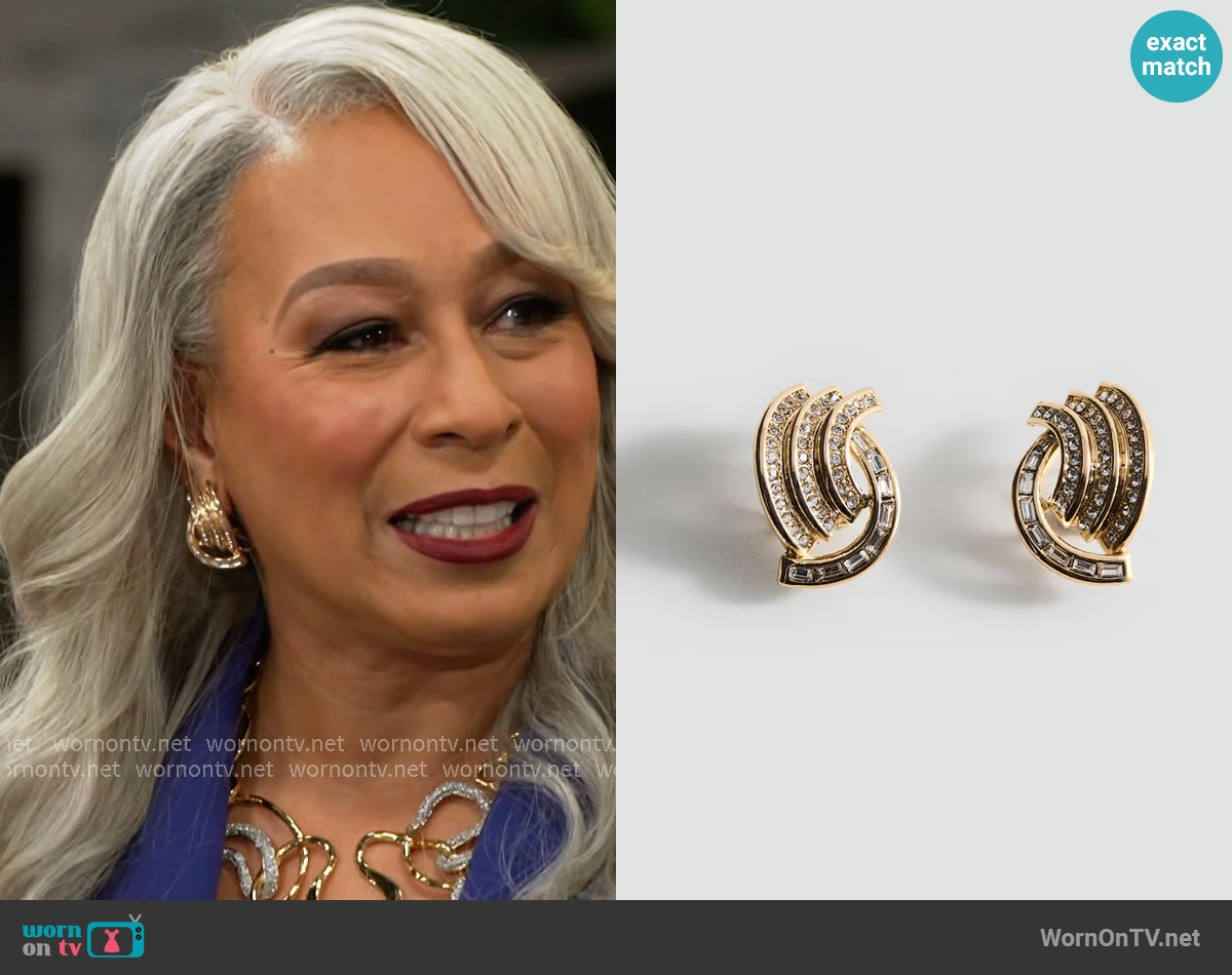 Mango Combined crystal earrings worn by Anita Dupree (Tamara Tunie) on Beyond the Gates