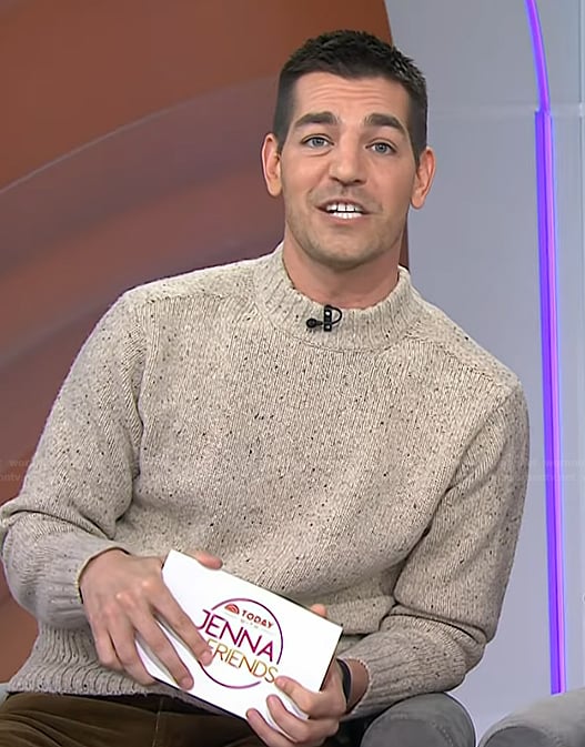 Matt Rogers beige textured sweater on Today