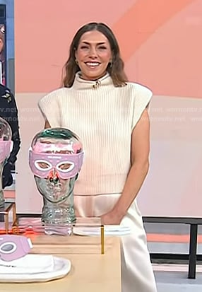 Melissa’a white turtleneck sweater on Today
