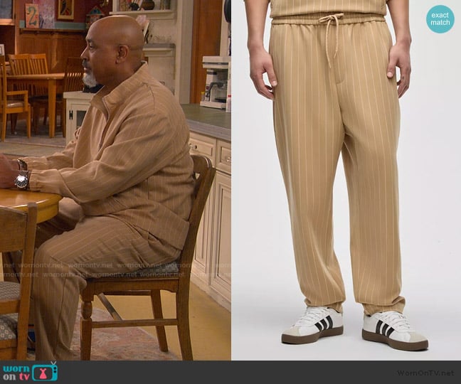 Mode of One Regular-Fit Pinstripe Track Pants worn by Frank (Lamont Thompson) on The Upshaws