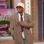 Ne-Yo’s gingham check coat on Sherri