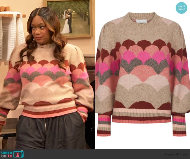 Nooki Design Mabel Scallop Pattern Jumper in Pink worn by Sunny Anderson on The Drew Barrymore Show