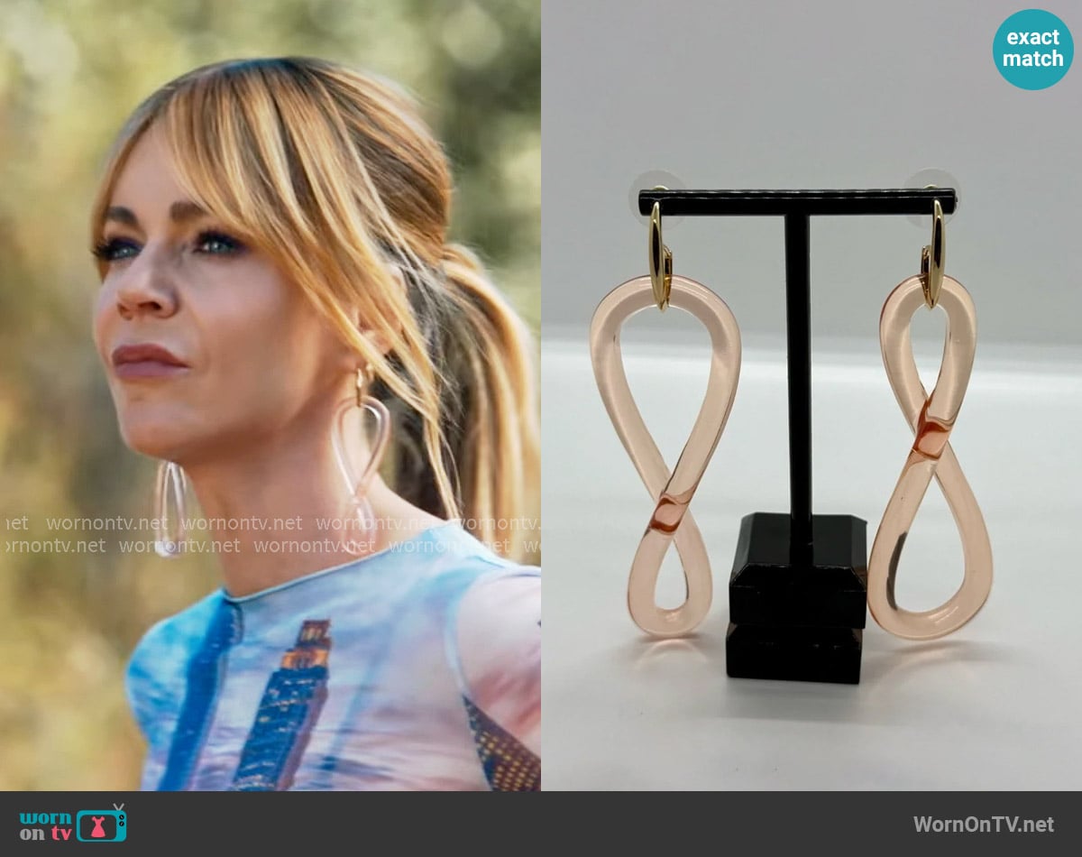 Open Edit Acrylic Infinity Earrings worn by Morgan Gillory (Kaitlin Olson) on High Potential