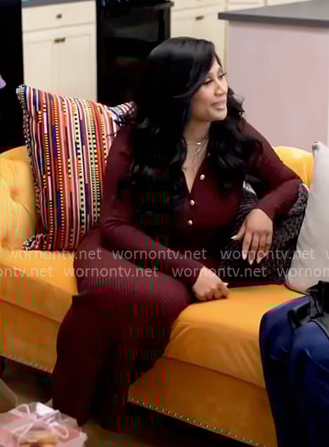 Pam’s burgundy knit dress with gold buttons on Tyler Perrys Sistas