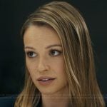 Rebecca’s gold pendant necklace on Landman