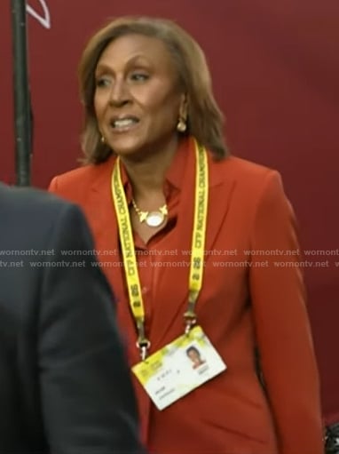 Robin’s orange blazer and pants on Good Morning America