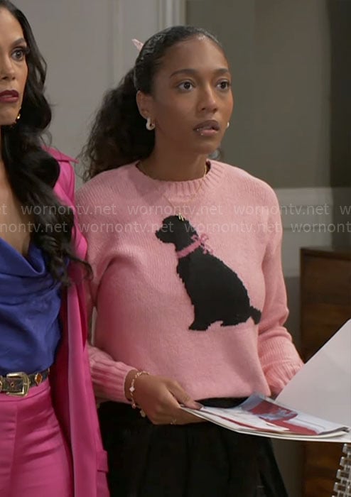 Samantha’s pink dog sweater on Beyond the Gates