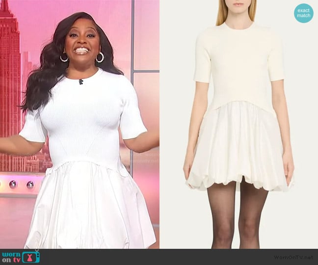 Simkhai Kenny Short-Sleeve Bubble Dress worn by Sherri Shepherd on Sherri