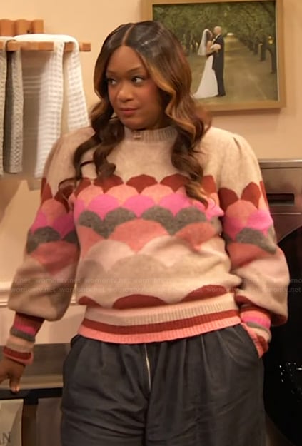 Sunny Anderson's scallop pattern sweater on The Drew Barrymore Show